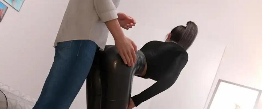 【SD/欧美SLG/汉化/动态】一切都会好起来的 Everything Will Be Fine – Episode 5 Coup de Grâce [v0.5] PC+安卓汉化版【3.8G】